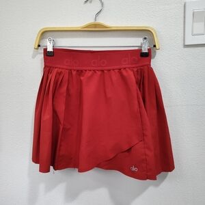 Nwot. ALO Yoga Women's Red Skirt